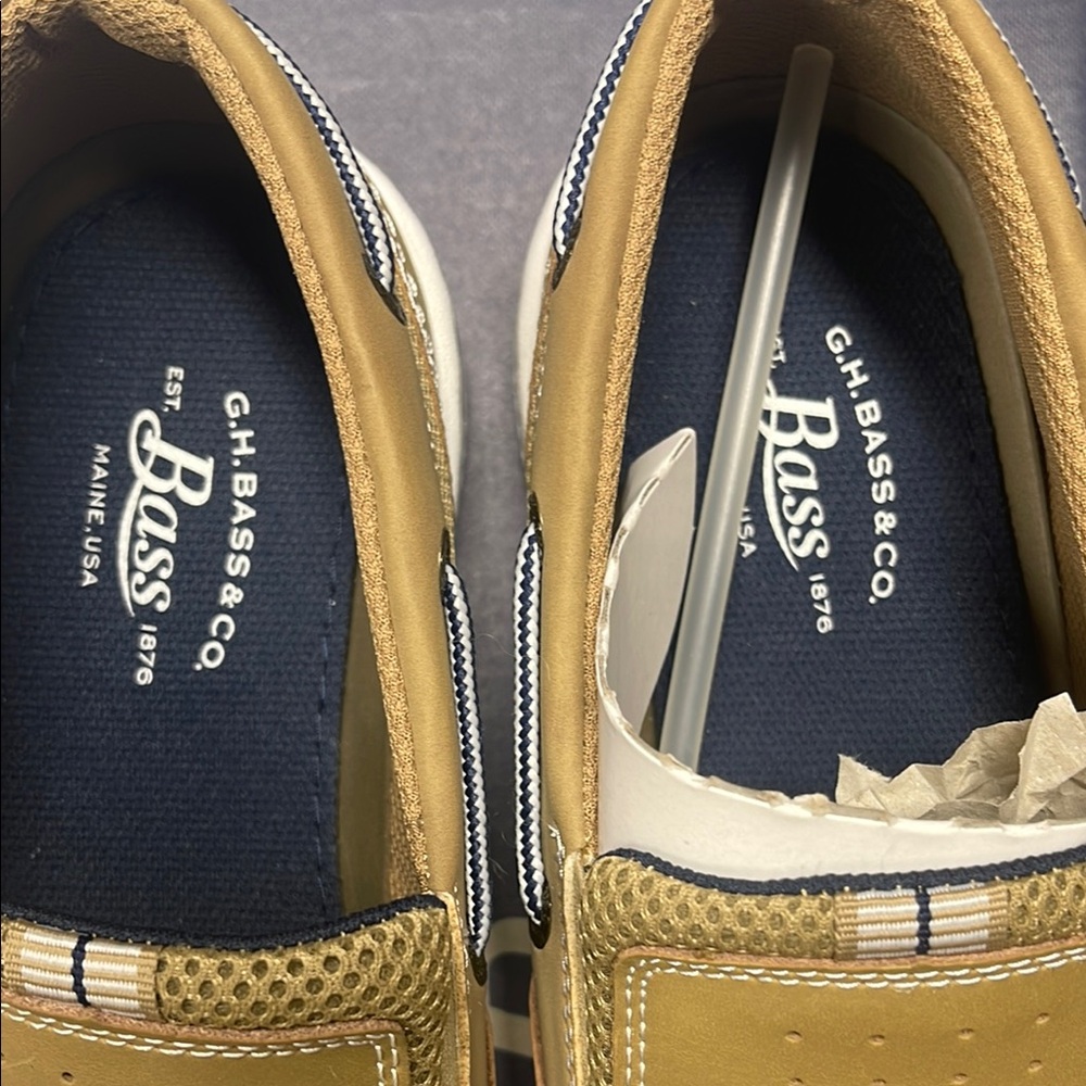 G.H. Bass & Co. Brown and White Boat Shoes with Moccasin Toe - Picture 7 of 10